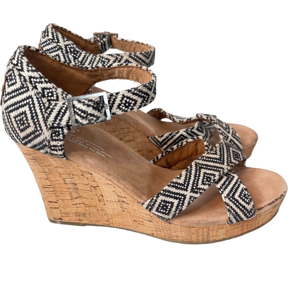 Toms Women's Geometric Black White Strappy Cork Wedge Sandals Size 8